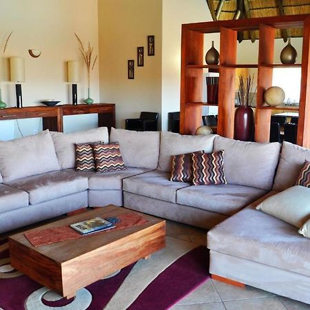Dinkweng Safari Lodge The Waterberg Biosphere Екстер'єр фото
