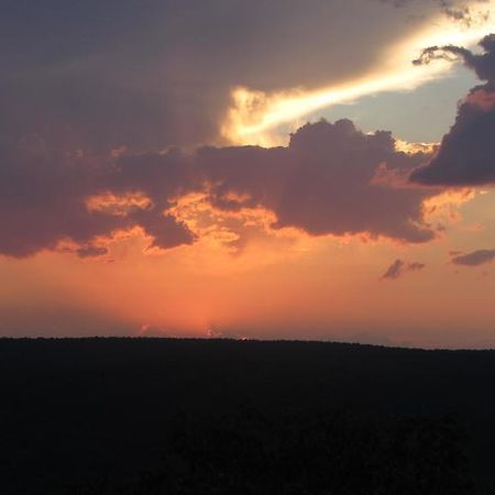 Dinkweng Safari Lodge The Waterberg Biosphere Екстер'єр фото