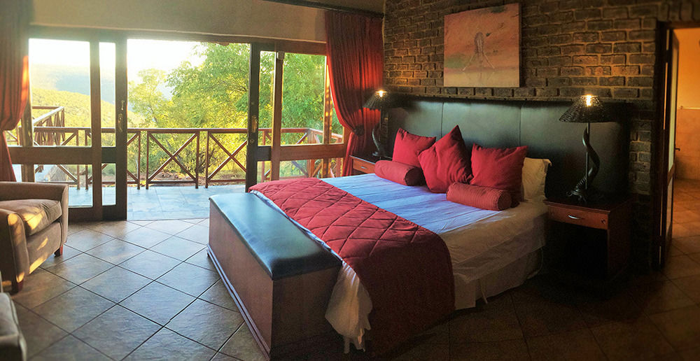 Dinkweng Safari Lodge The Waterberg Biosphere Екстер'єр фото