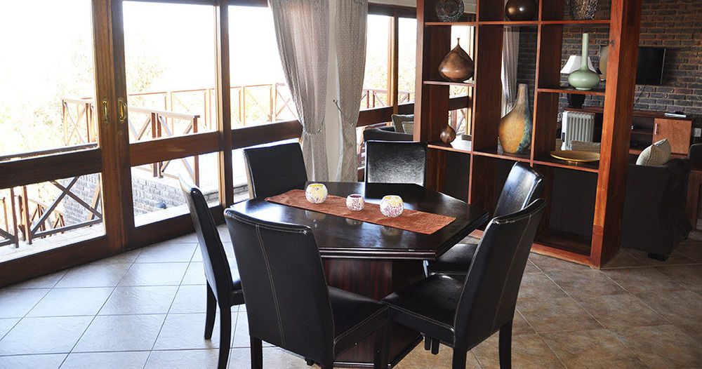 Dinkweng Safari Lodge The Waterberg Biosphere Екстер'єр фото
