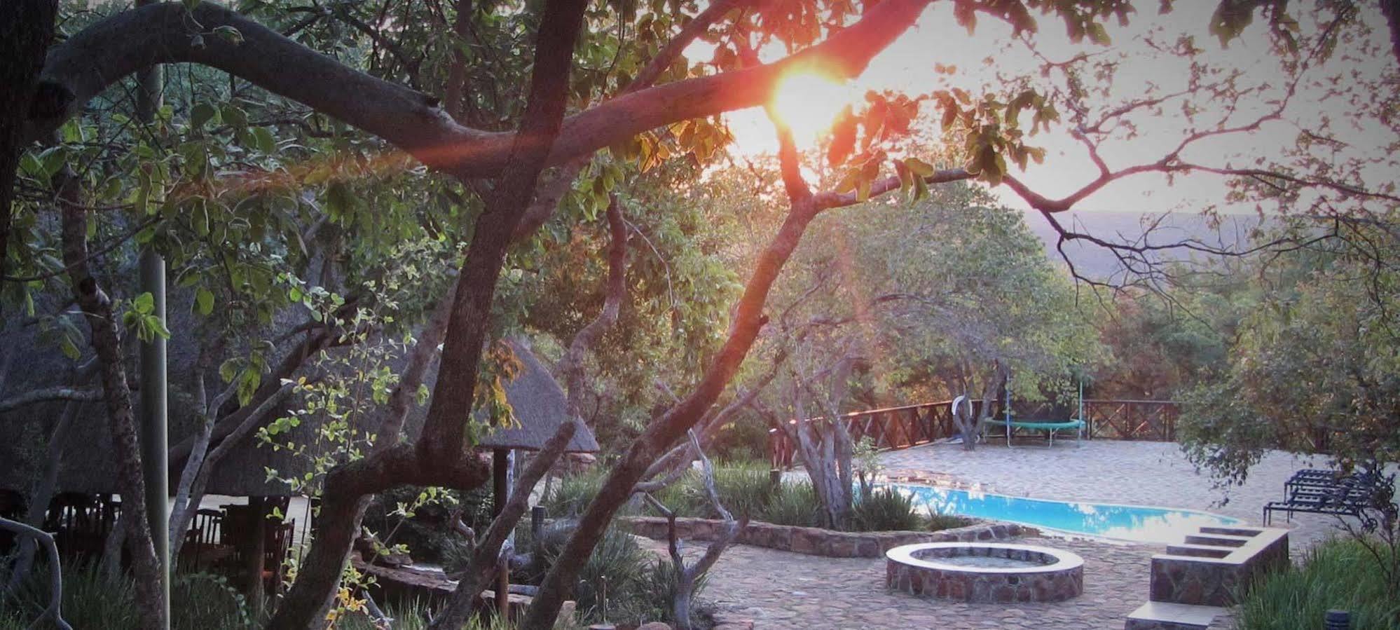 Dinkweng Safari Lodge The Waterberg Biosphere Екстер'єр фото